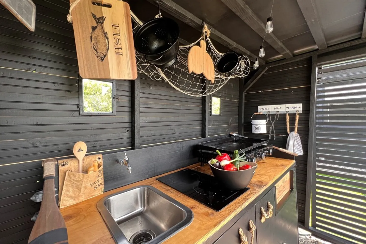 Chalet enchanté entre lac et nature  Coup de cur assuré ! - Photo 9 sur 13