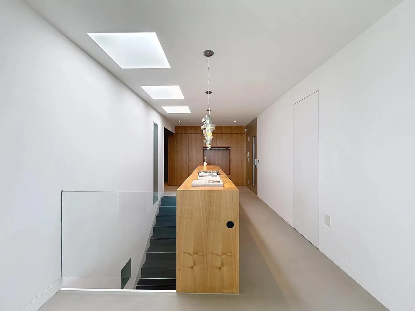 Moderne Villa mit Seeblick - Foto 2 von 10