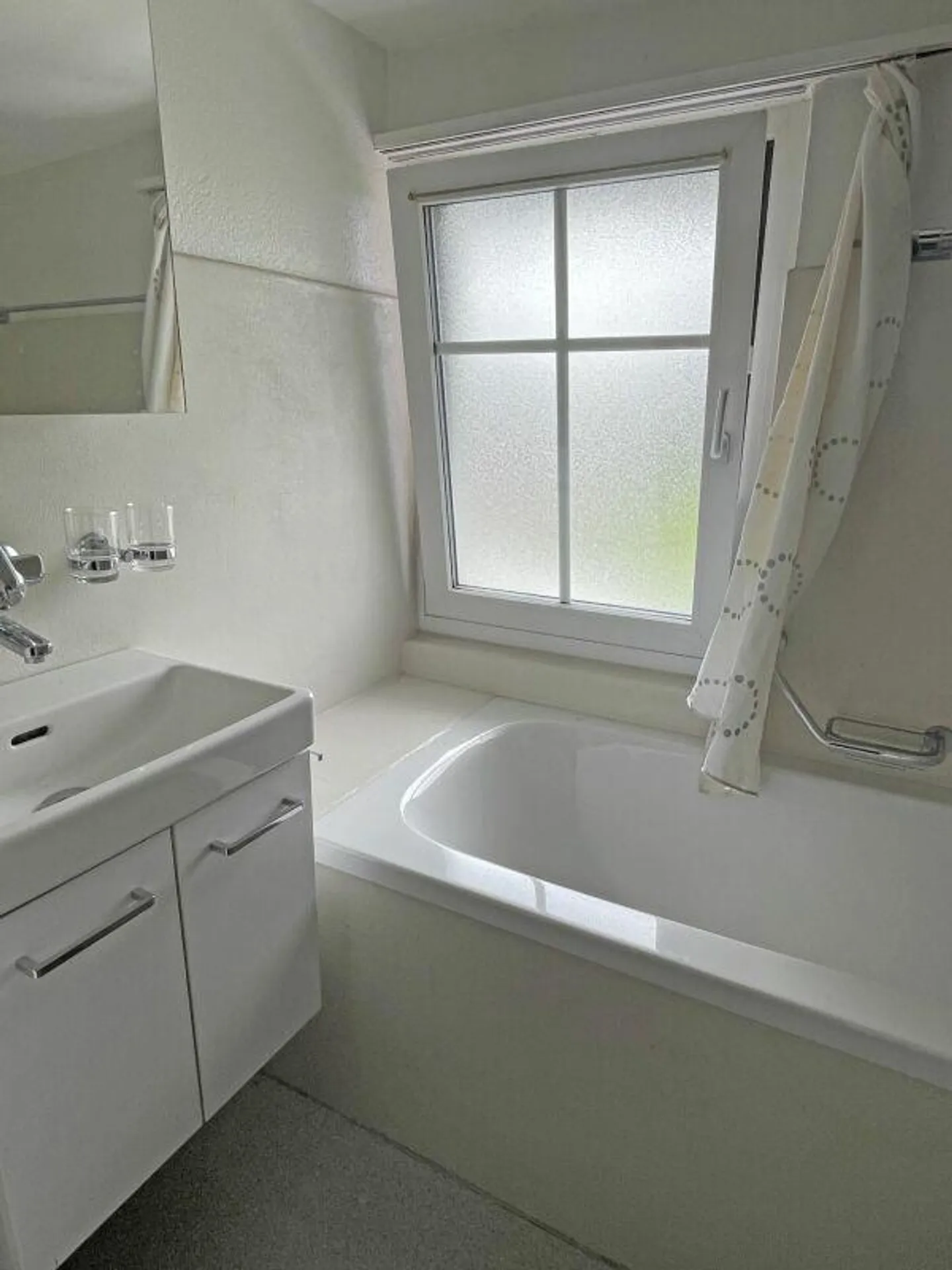 Central Residential/Commercial Building in a Good Location - Photo 19 of 27