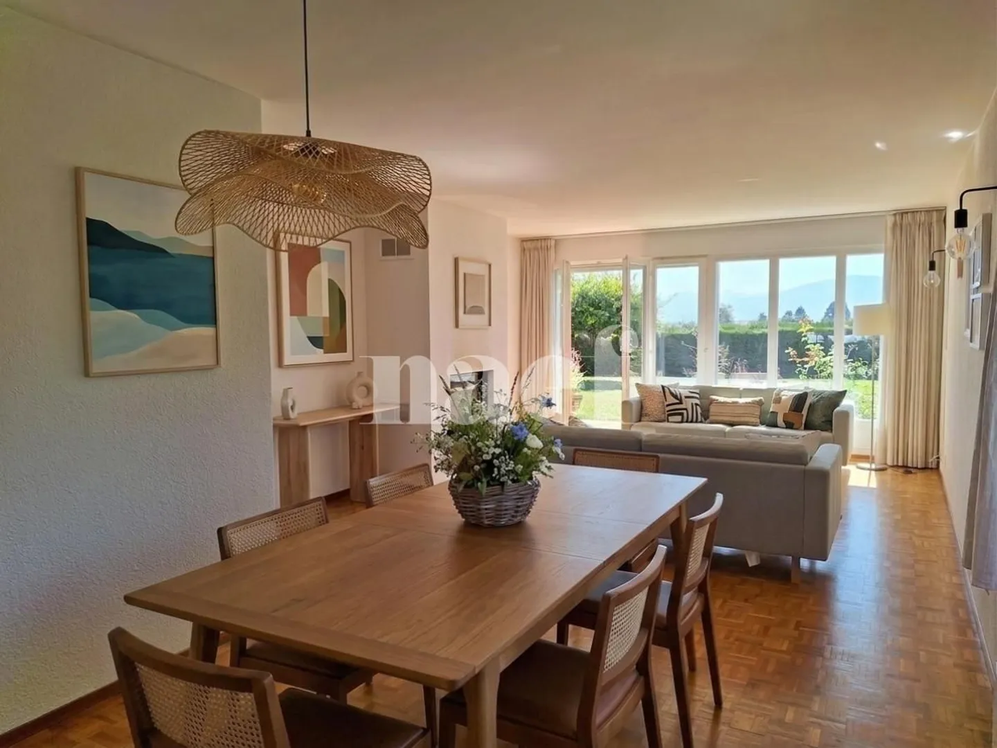 Detached house with 4.5 rooms, fireplace and garden - Photo 4 of 8