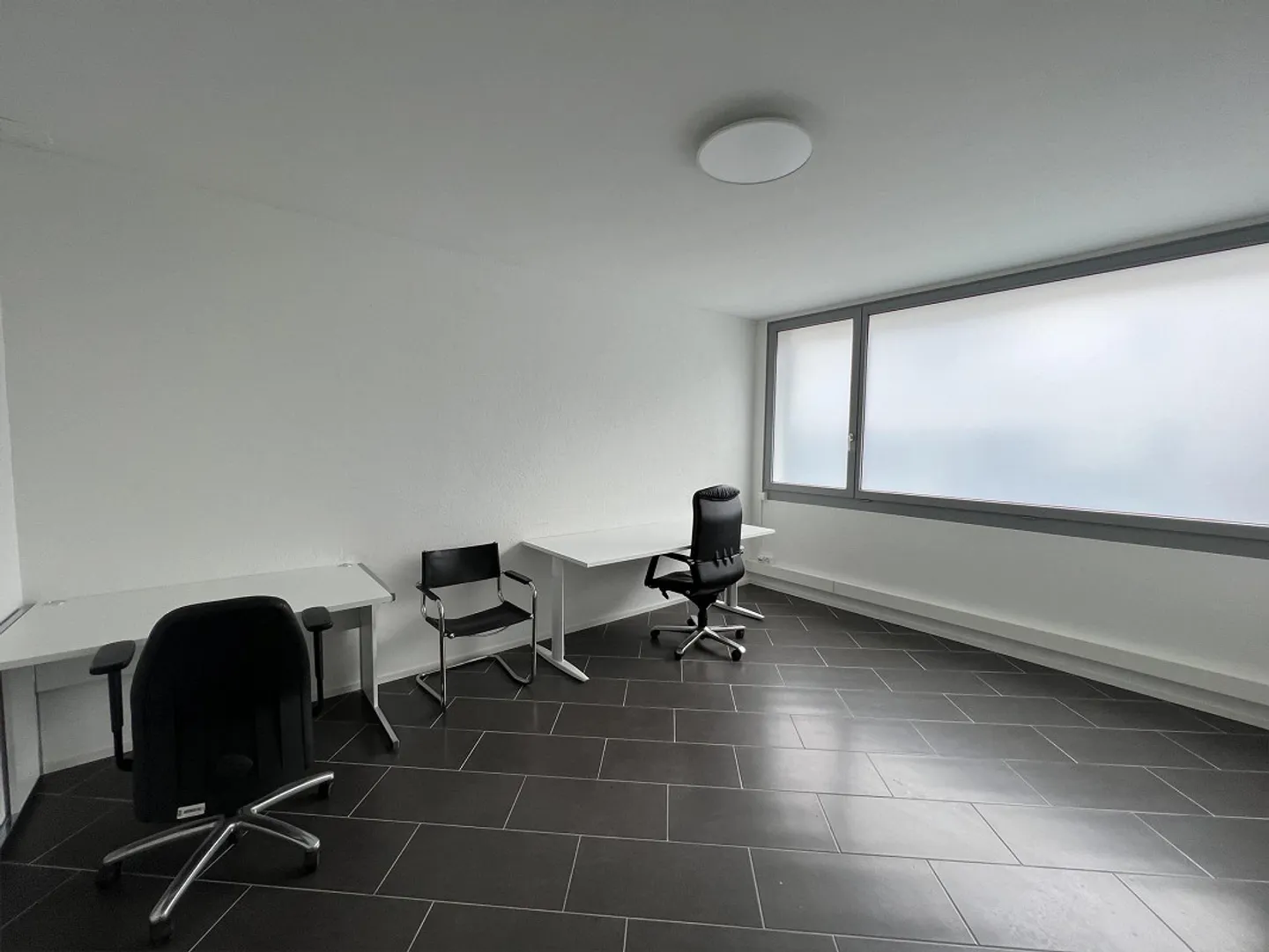 18 m2 di spazio da affittare come ufficio - Foto 4 di 5