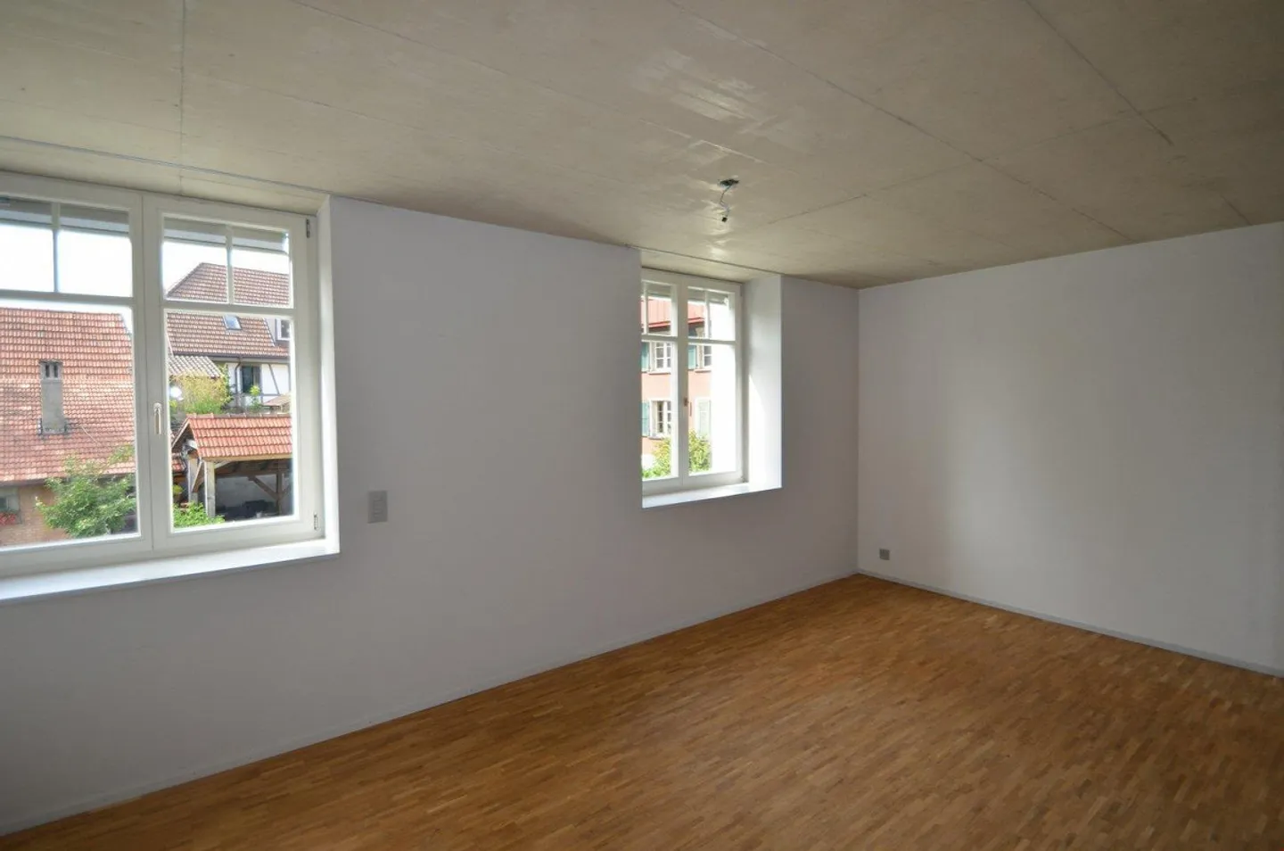 Age-appropriate apartments in the center of Laupen - Photo 4 of 8