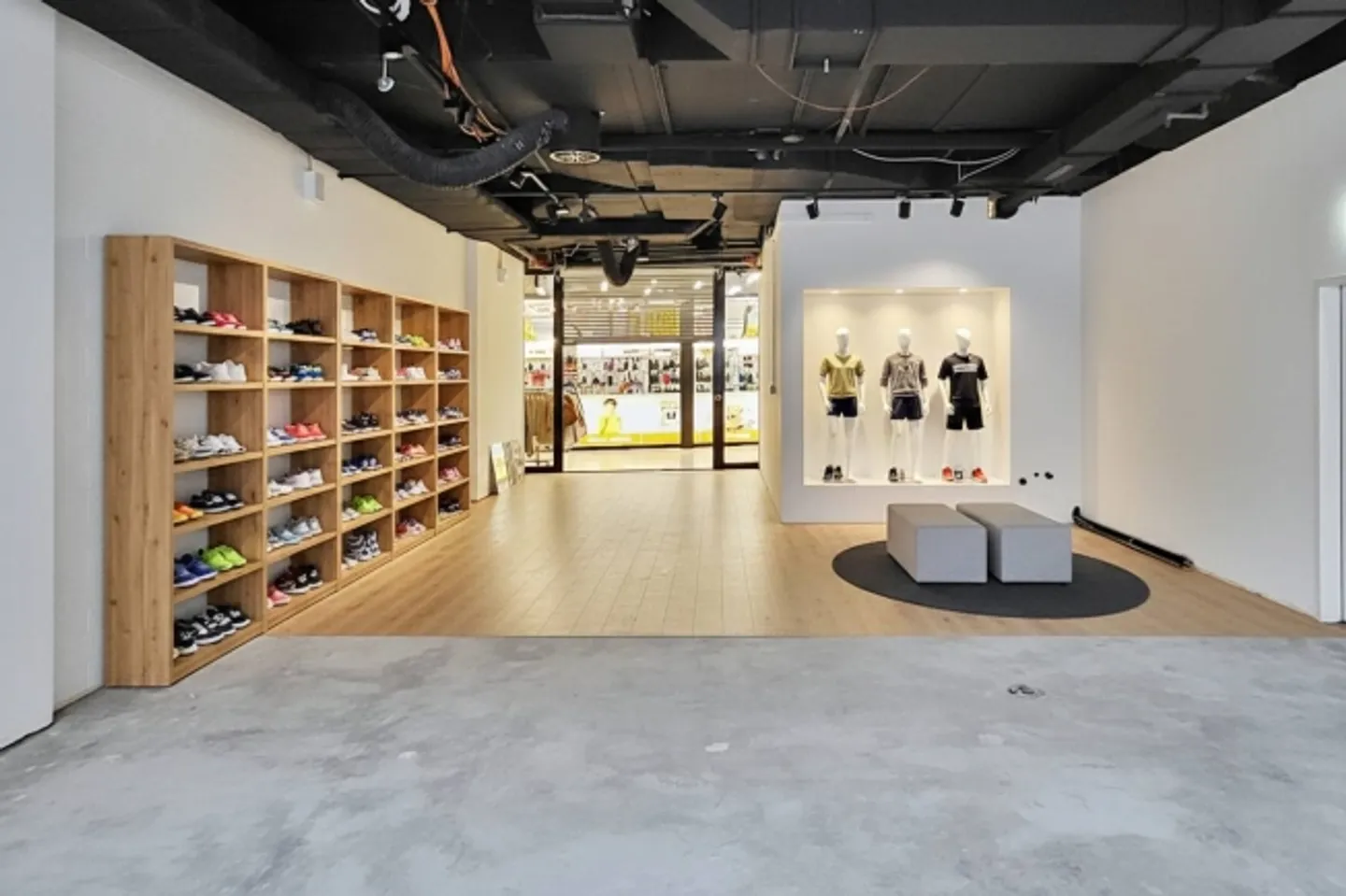 Espace de vente dans un emplacement AAA au Clarahuus - Kleinbasel! - Photo 9 sur 9