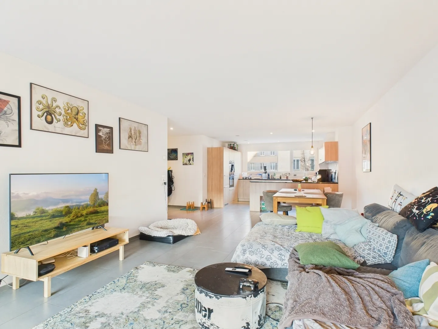 Appartement moderne de 3,5 pièces dans un emplacement central à Zurich - Photo 1 sur 10