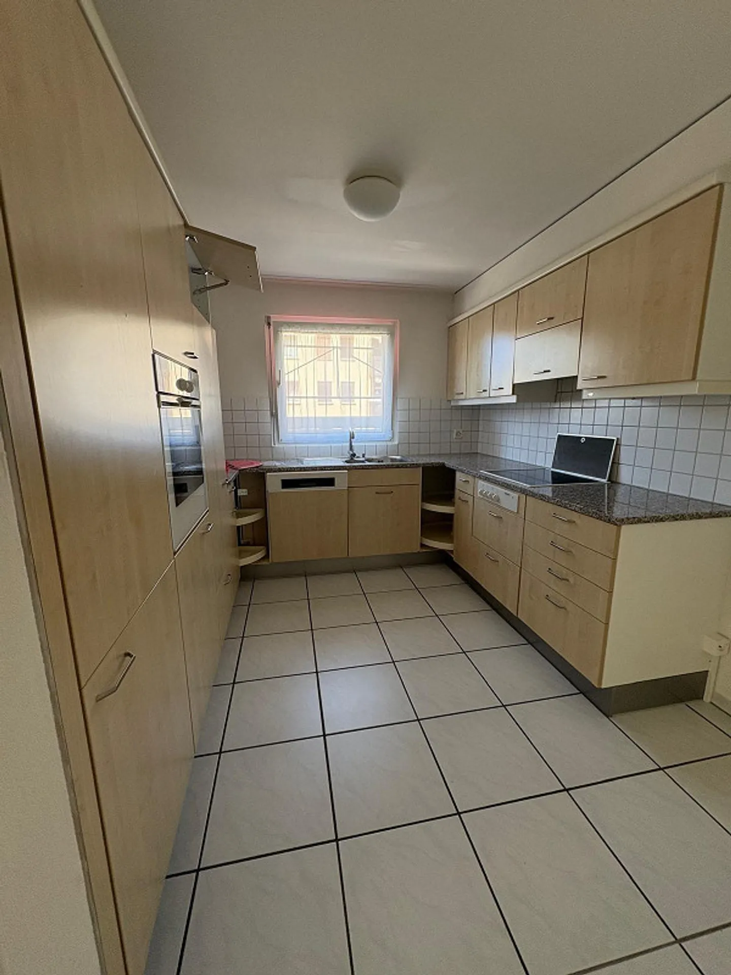Geräumige 3.5-Zimmerwohnung - Foto 2 von 8