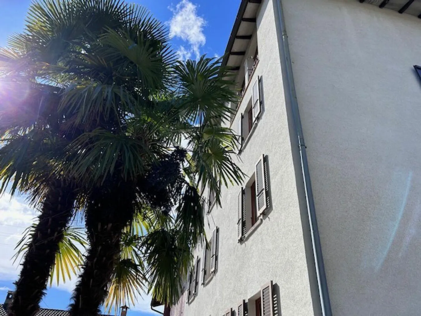 GRANDE MAISON AVEC DEUX APPARTEMENTS - JARDIN ET VUE SPECTACULAIRE - Photo 26 sur 27