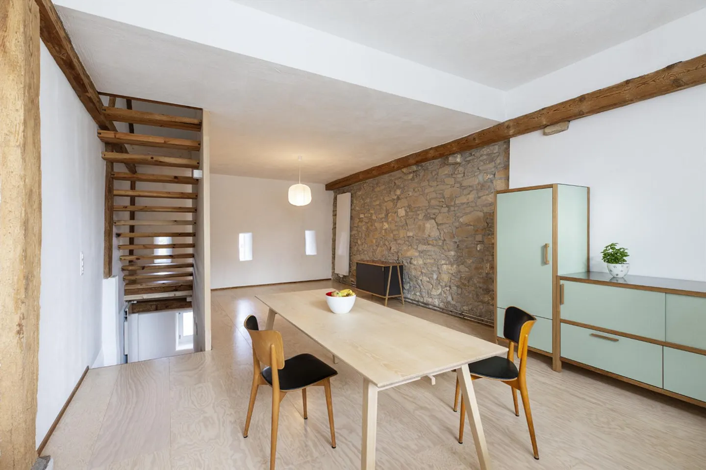Apartment in St. Pantaleon - Photo 2 of 14