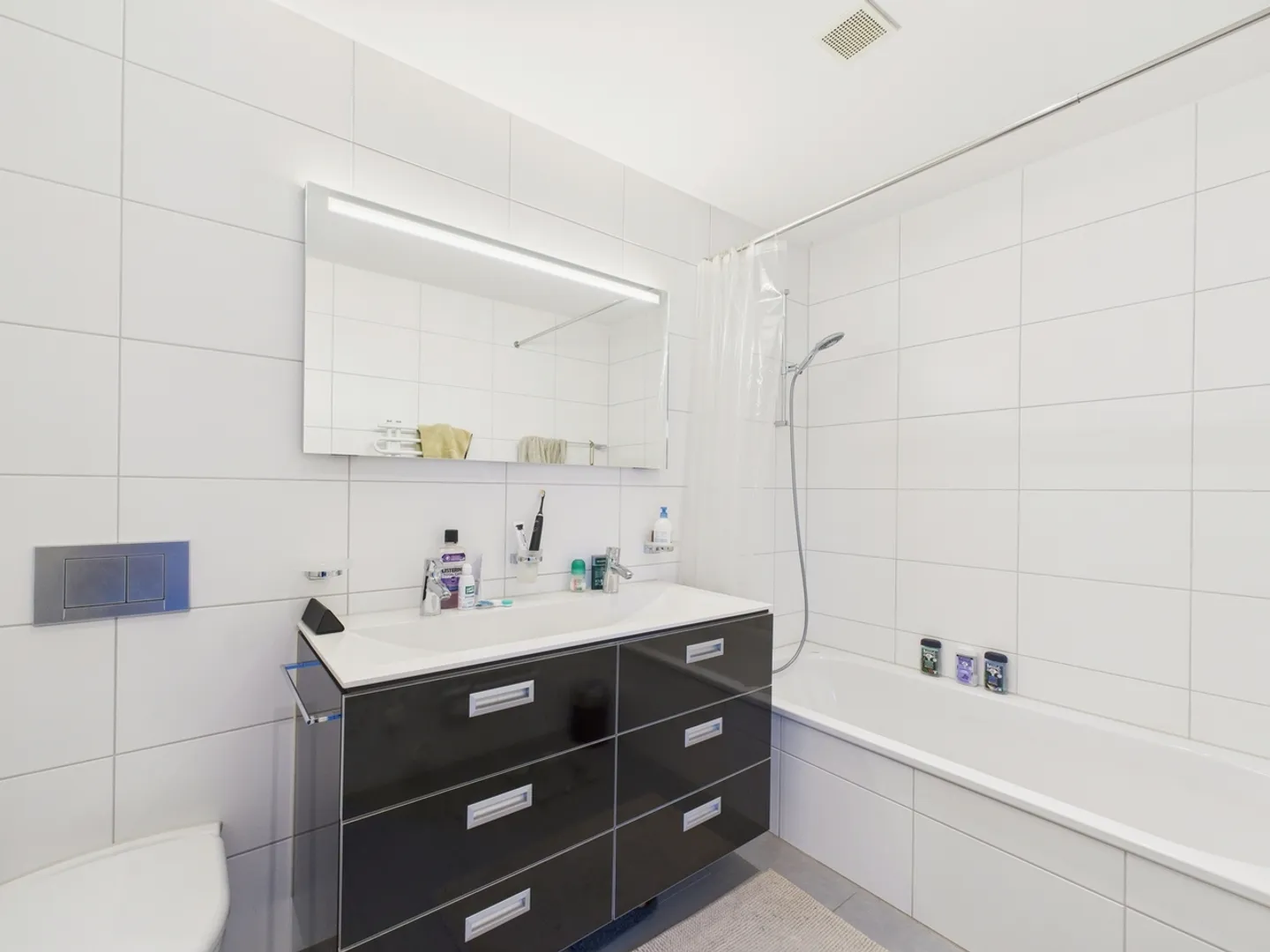 Appartement moderne de 3,5 pièces dans un emplacement central à Zurich - Photo 7 sur 10