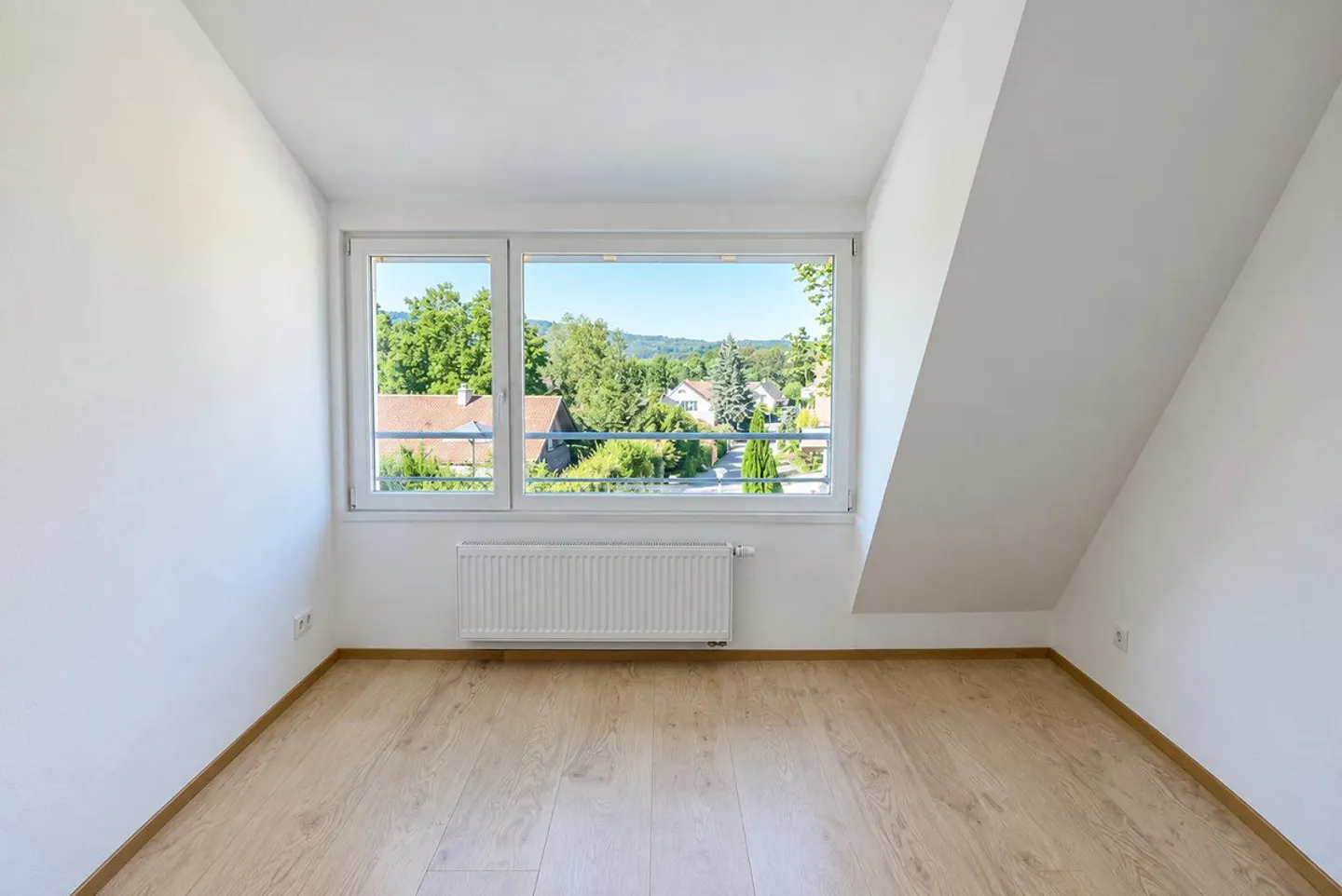 Apartment in St. Pantaleon - Photo 3 of 14