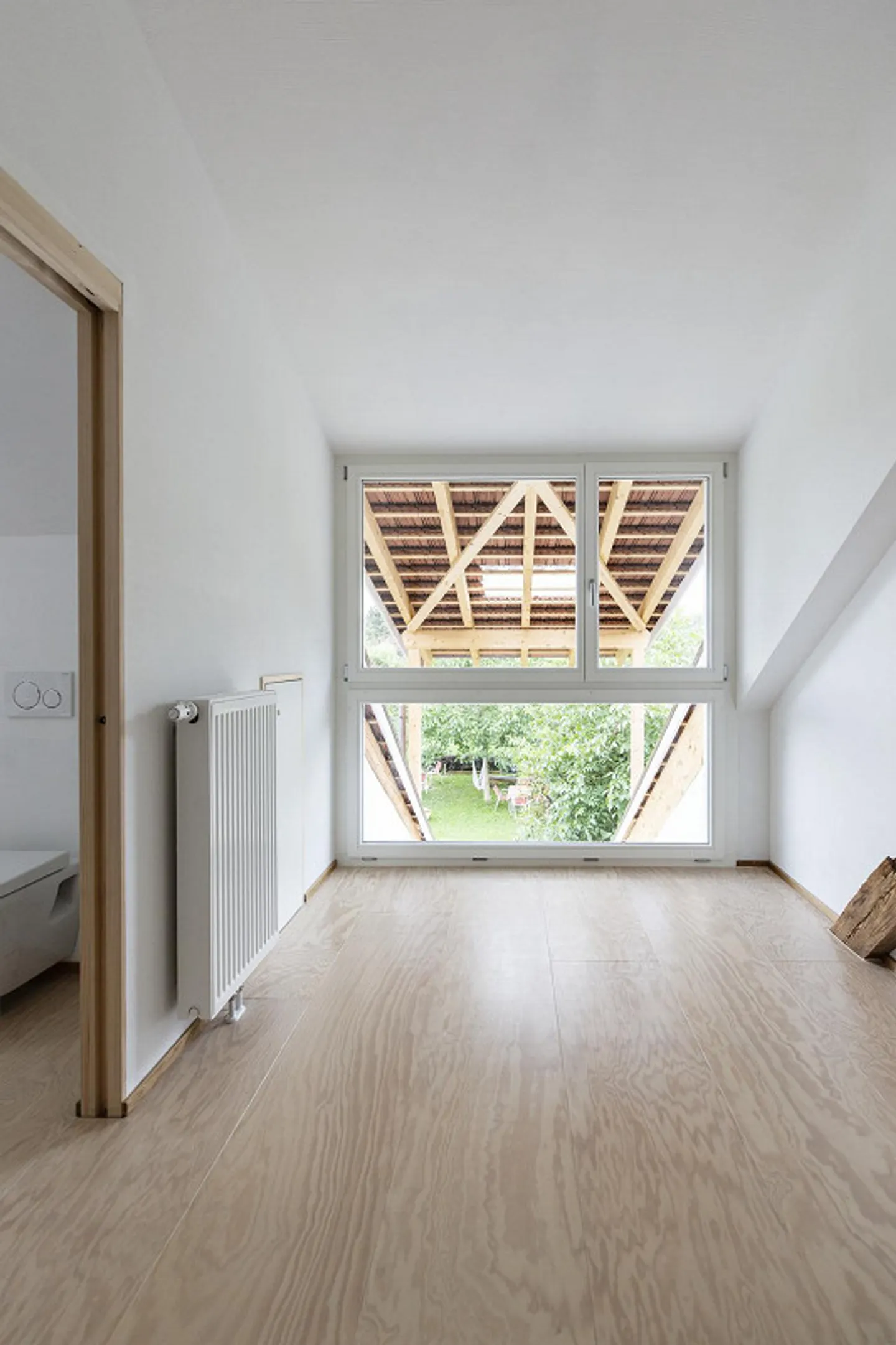 Apartment in St. Pantaleon - Photo 4 of 14