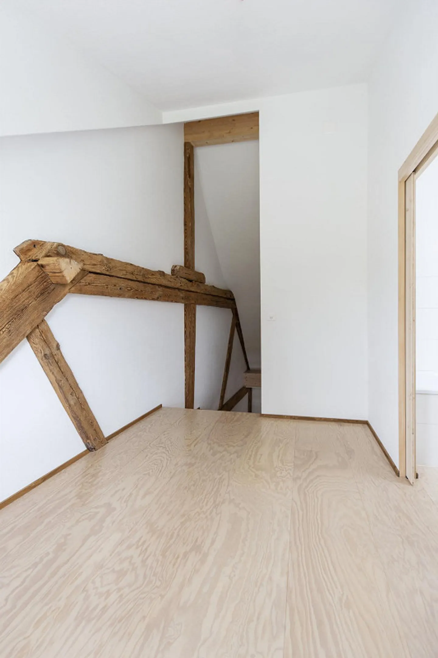 Apartment in St. Pantaleon - Photo 5 of 14