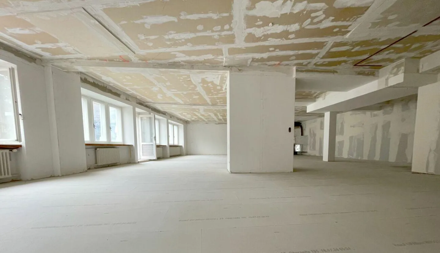 Ufficio | Spazio per pratiche sulla Weggisgasse ad alta frequenza - Foto 6 di 10