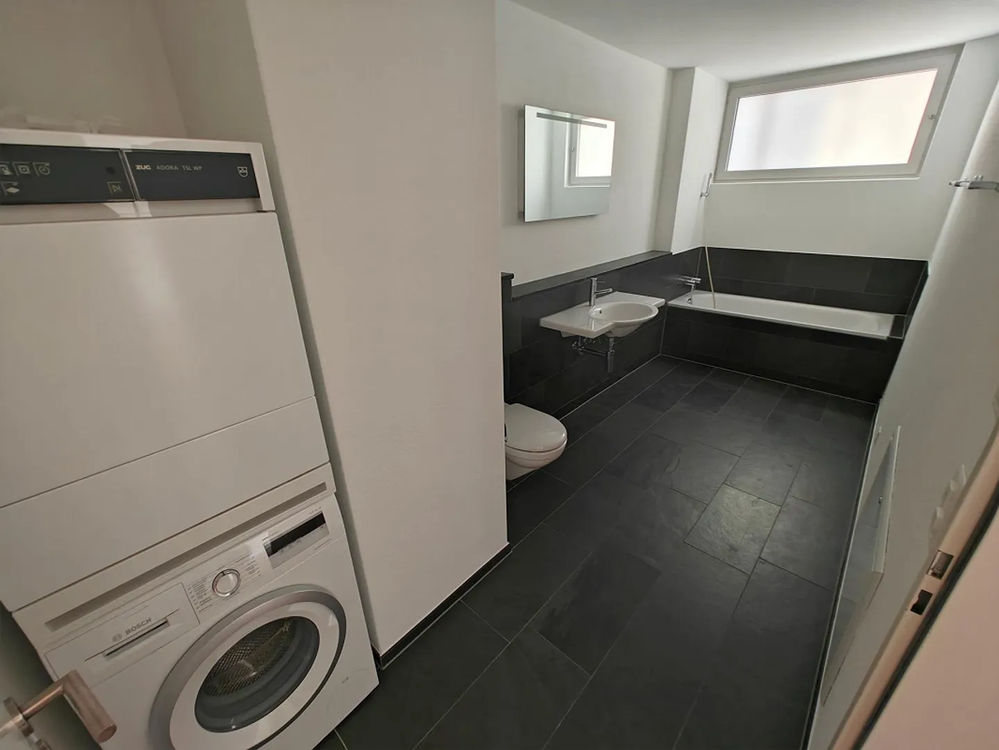 Appartement moderne spacieux de 3,5 pièces (123m2) - Appartement moderne à Z - Photo 10 sur 10