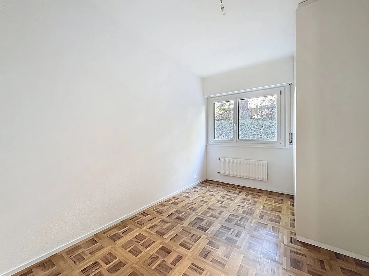 Rent? Magnificent 4.5 room renovated in Gravelone (Sion) - Photo 12 of 13