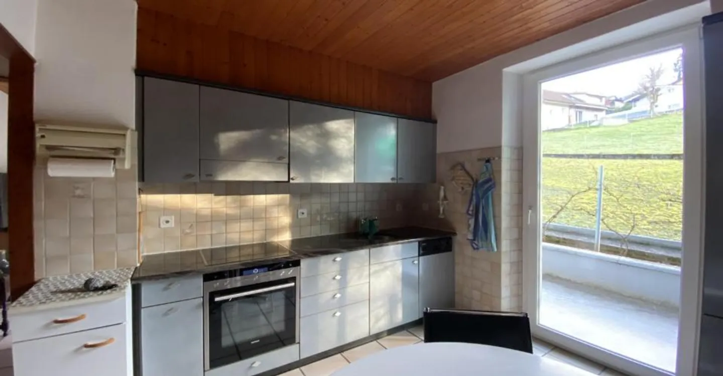 Maison Familiale avec Deux Appartements - Photo 8 sur 13