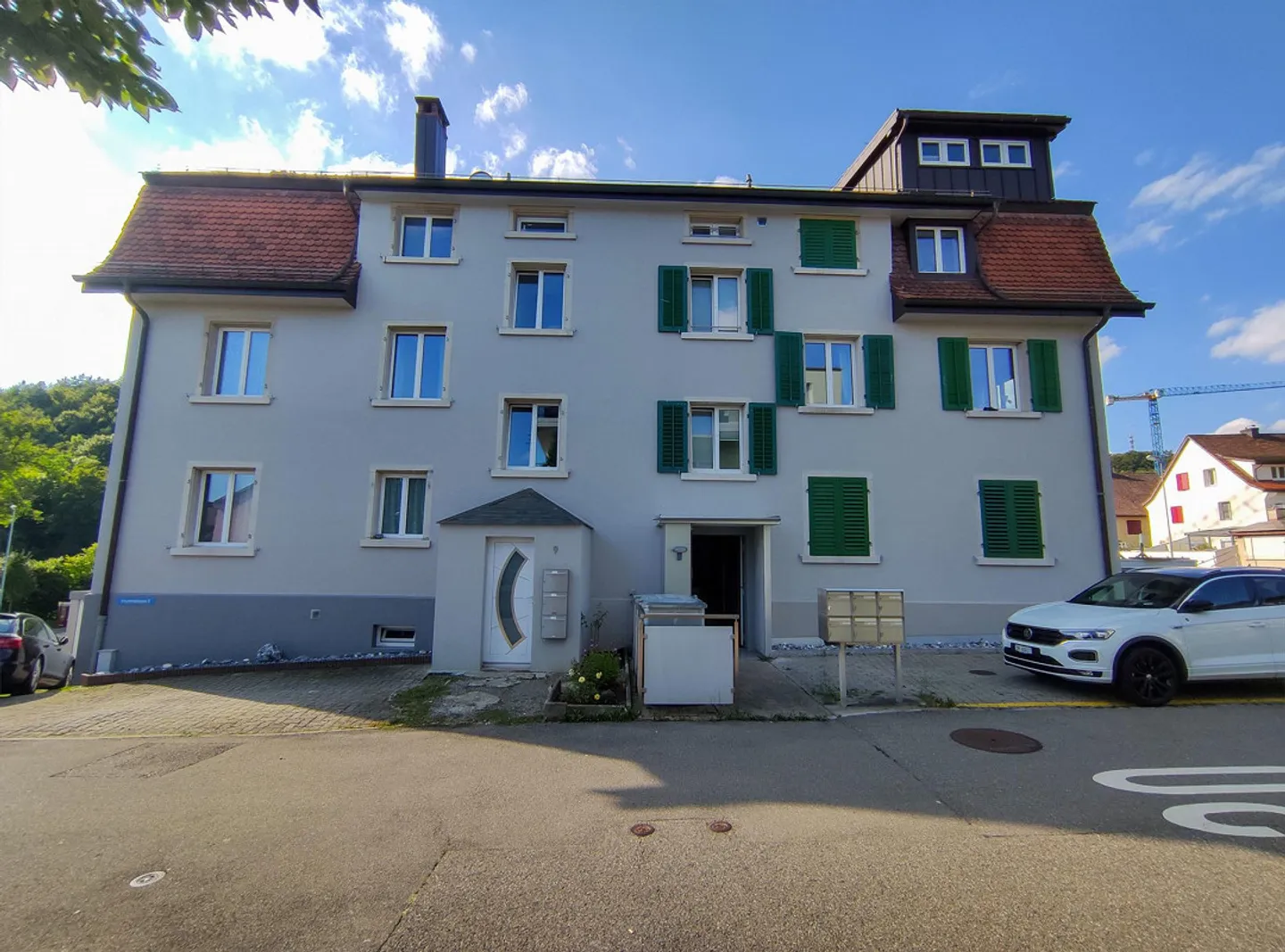 Appartamento mansardato ristrutturato moderno di 2 stanze - Foto 1 di 12