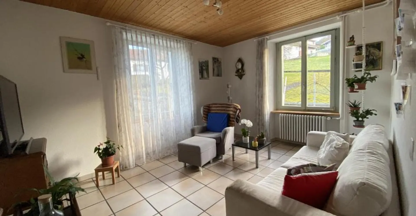 Maison Familiale avec Deux Appartements - Photo 12 sur 13