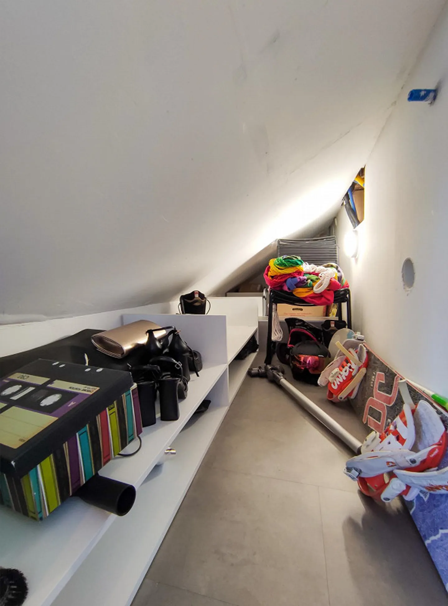 Appartamento mansardato ristrutturato moderno di 2 stanze - Foto 10 di 12