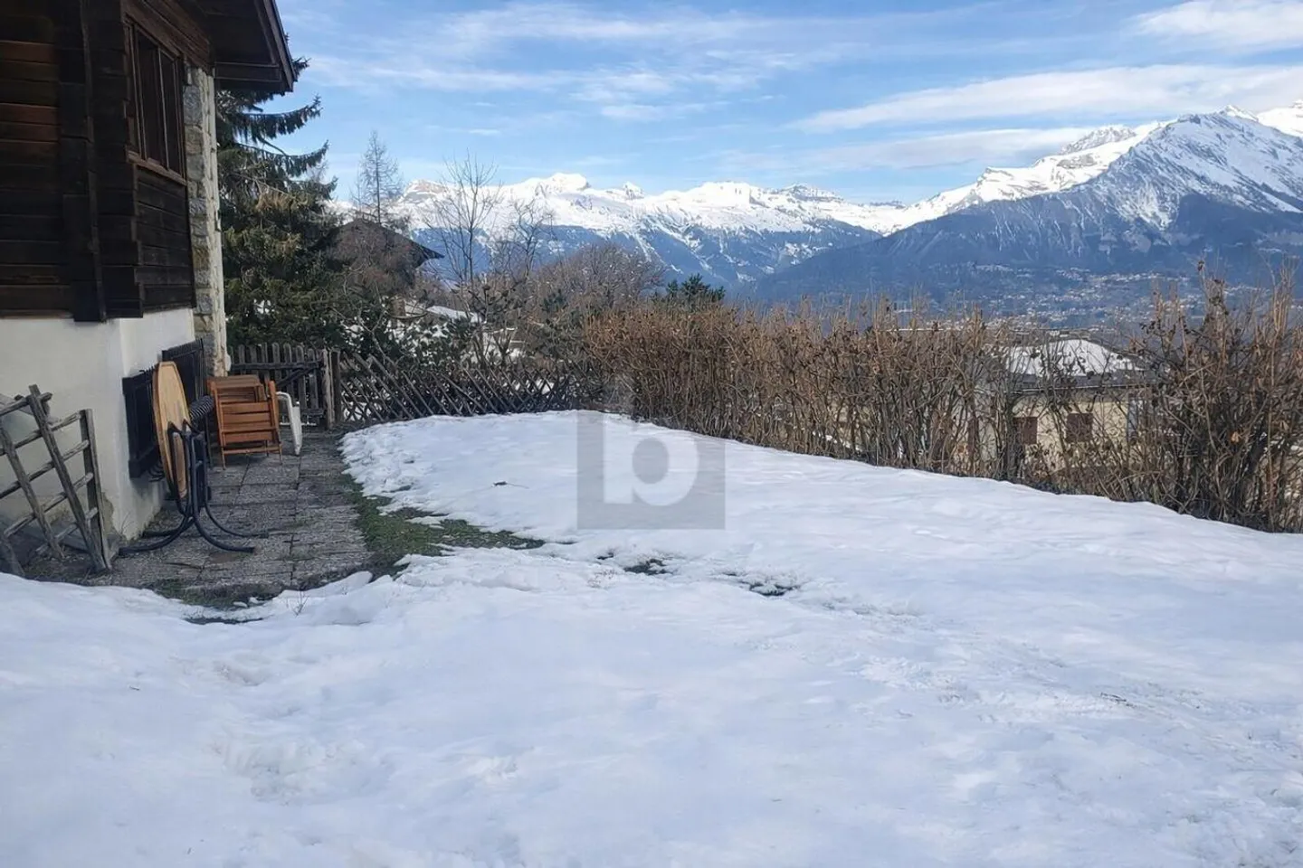 Appartement Charmant avec Jardin - Photo 1 sur 6