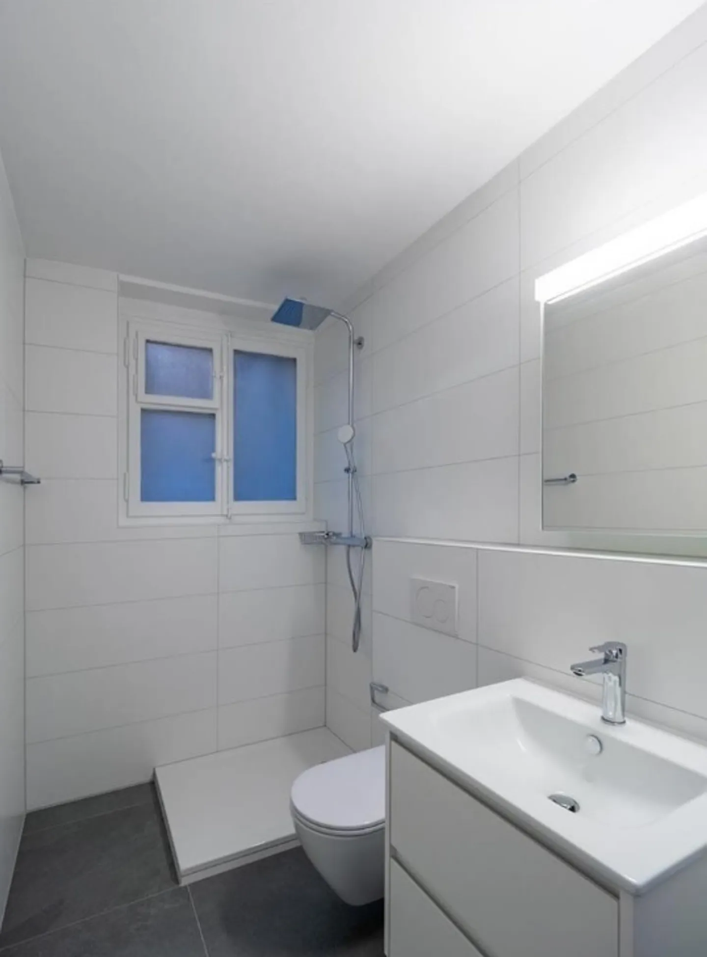 Apartment for rent - Photo 4 of 6