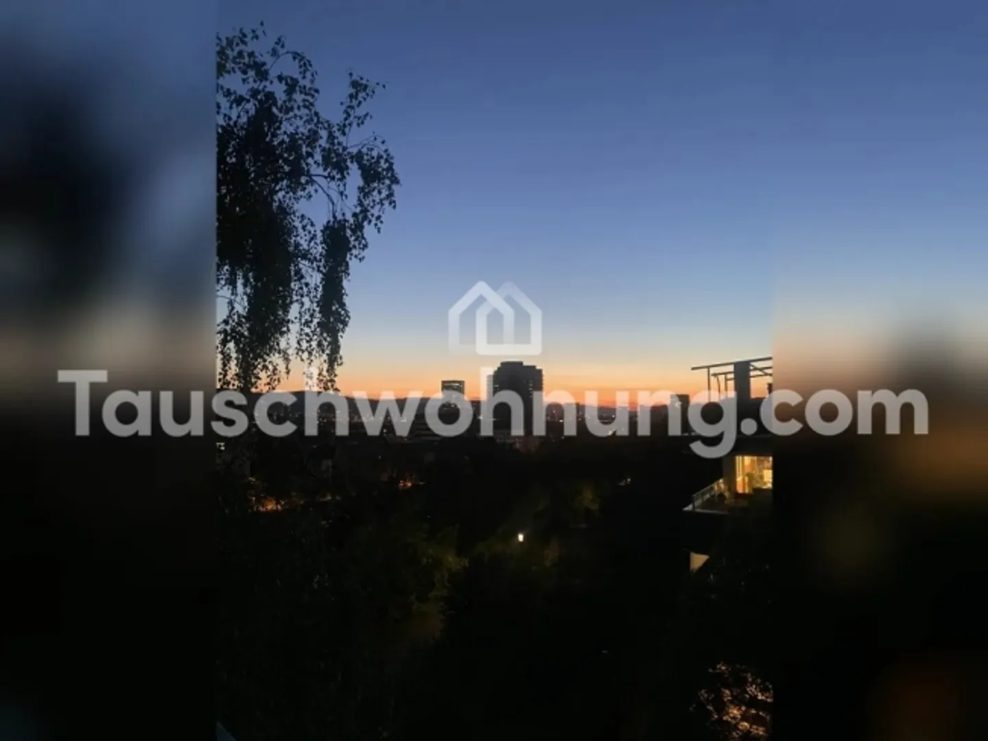 Penthouse apartment with panoramic view and 2x20m² balconies - Photo 1 of 2