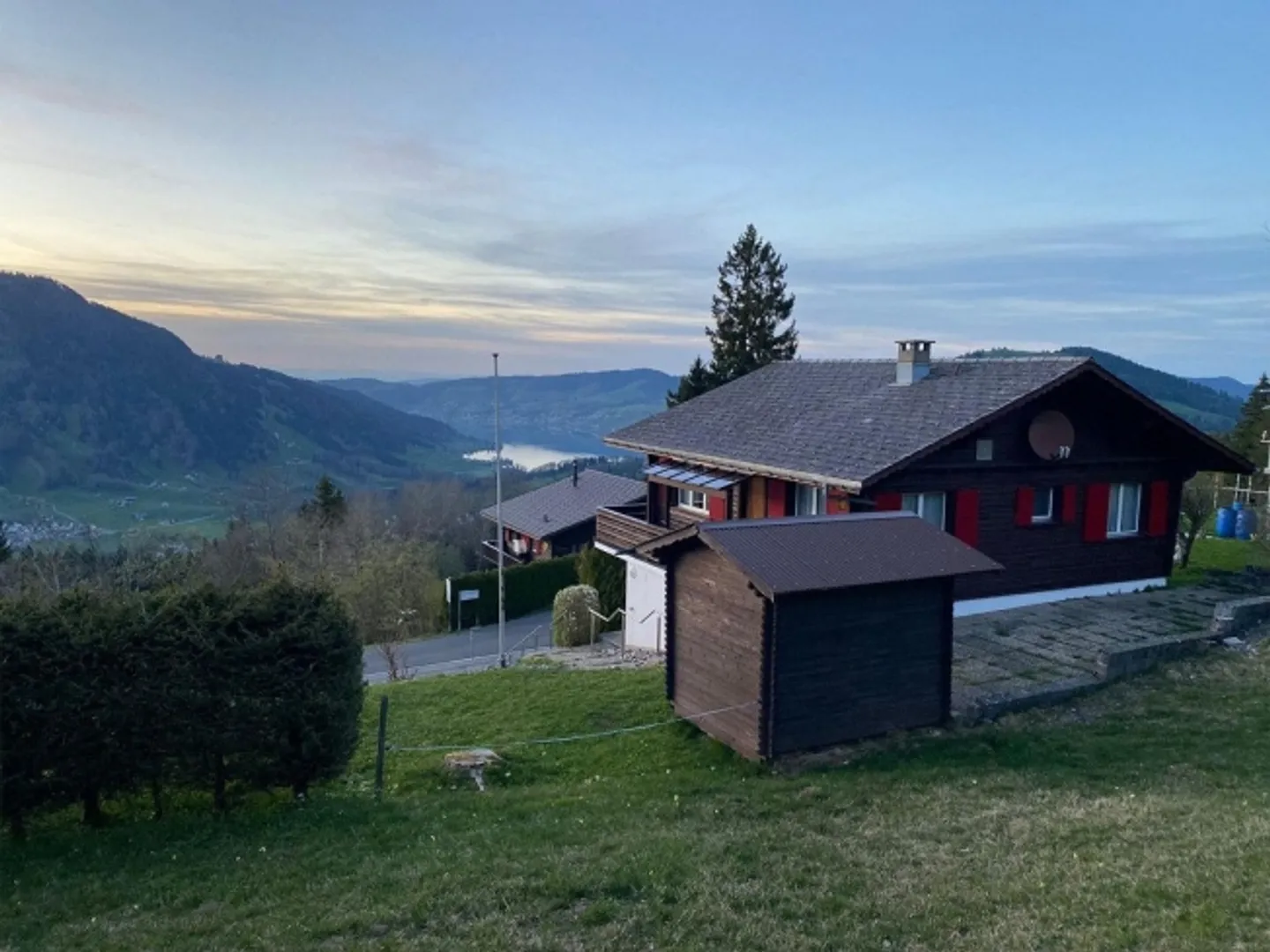 «Atemberaubende Aussicht trifft alpinen Chalet-Charme – Ihr neues Zuhause am Mostelberg» - Foto 10 von 12