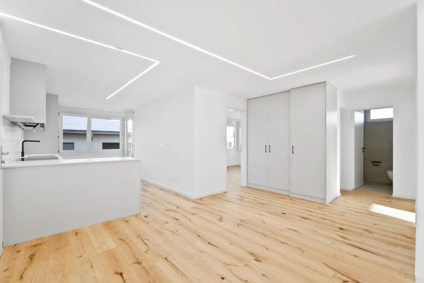 Appartamento 4.5 stanze appena ristrutturato con vista lago - Foto 1 di 7