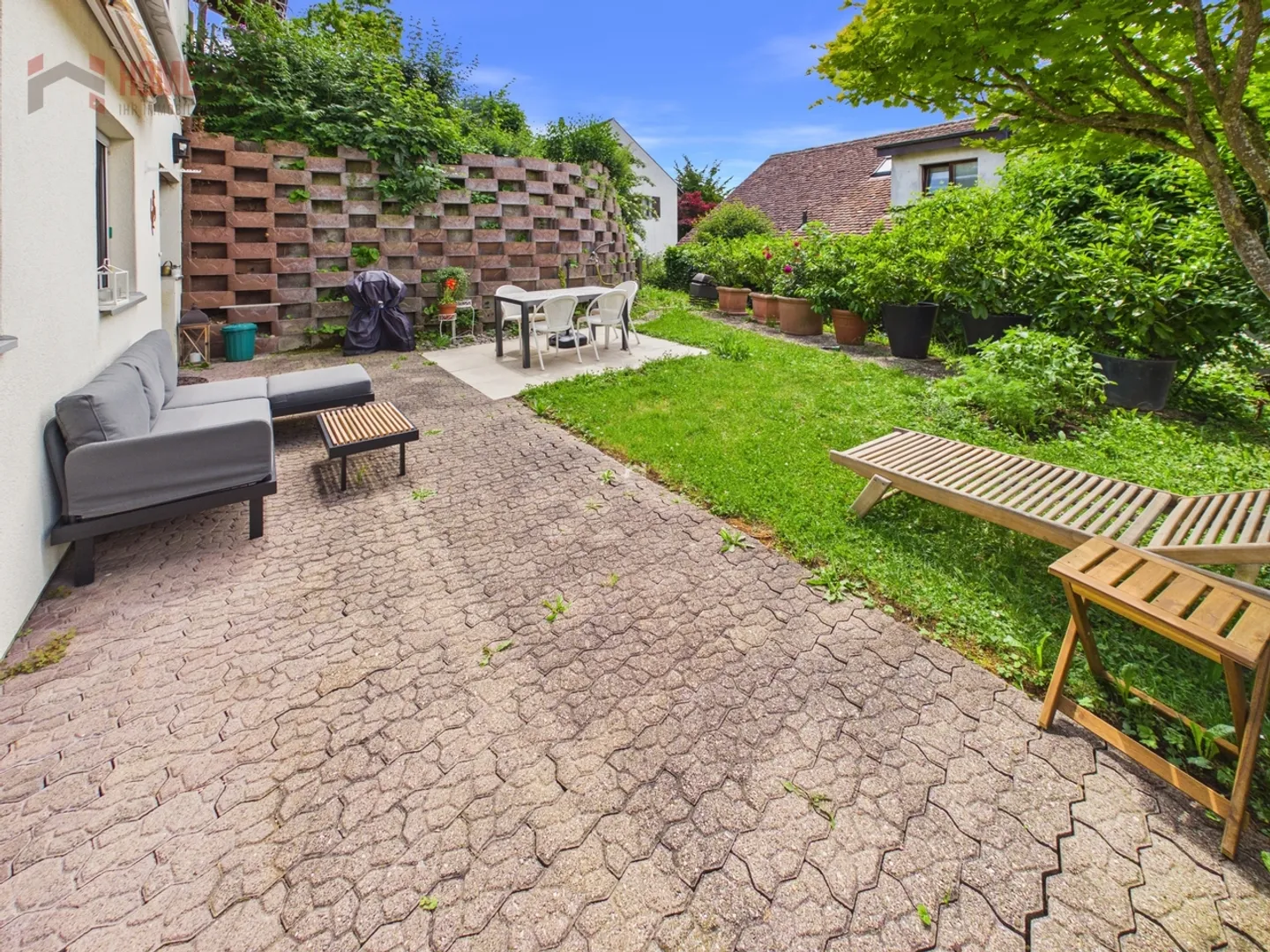Charming Multi-Family Home - Photo 29 of 34