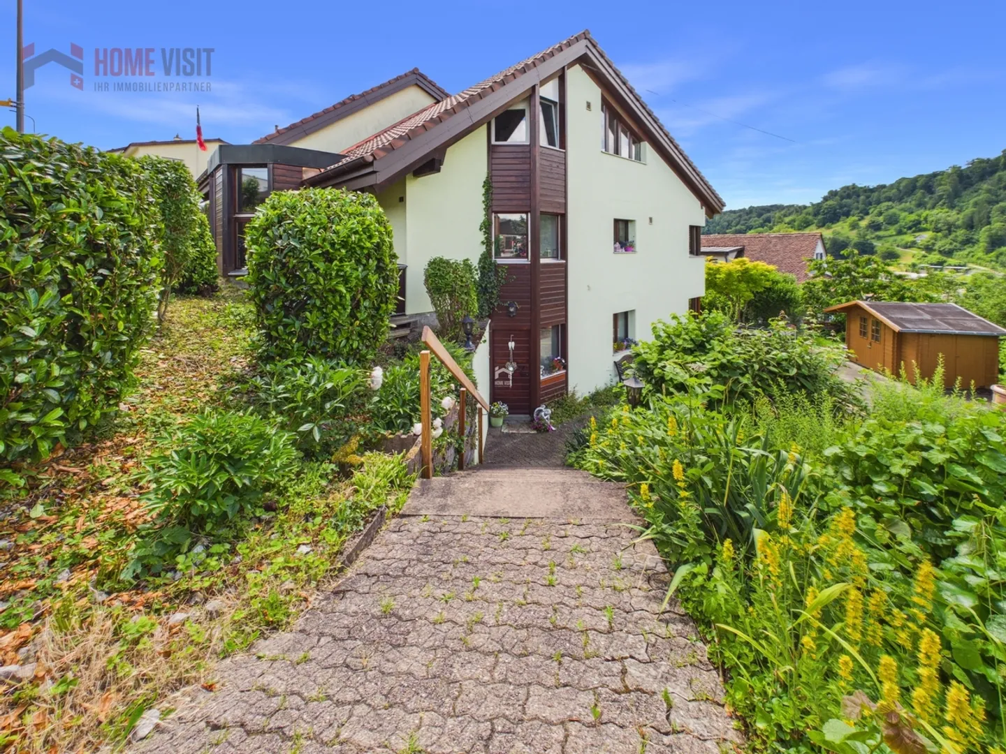Charming Multi-Family Home - Photo 31 of 34