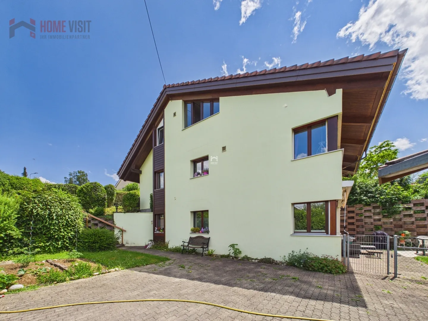 Charming Multi-Family Home - Photo 32 of 34