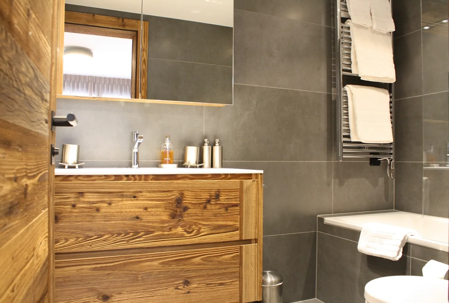 Apartment for rent - Photo 12 of 26