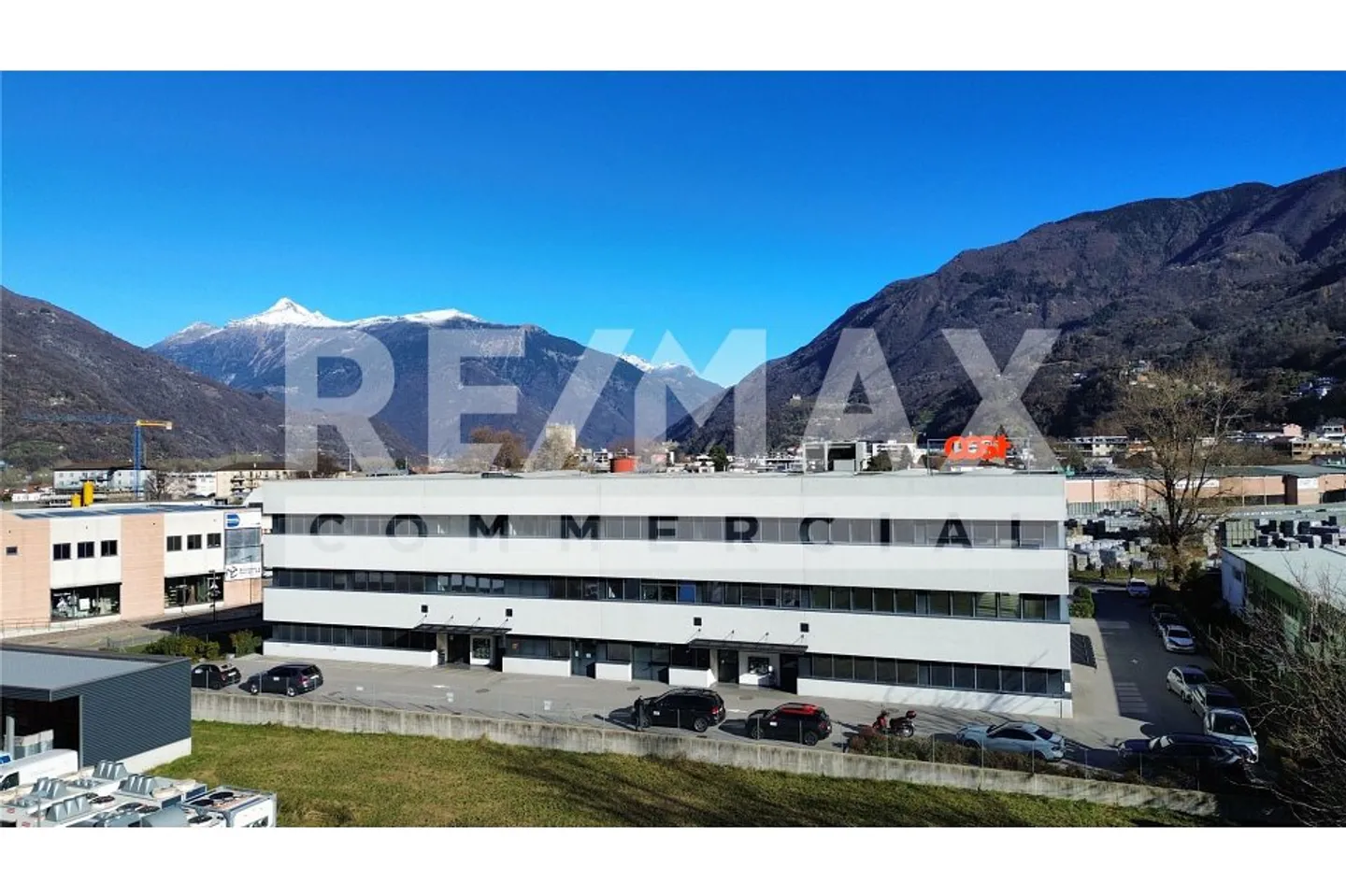 Edificio ad uso misto in vendita - Foto 11 di 13