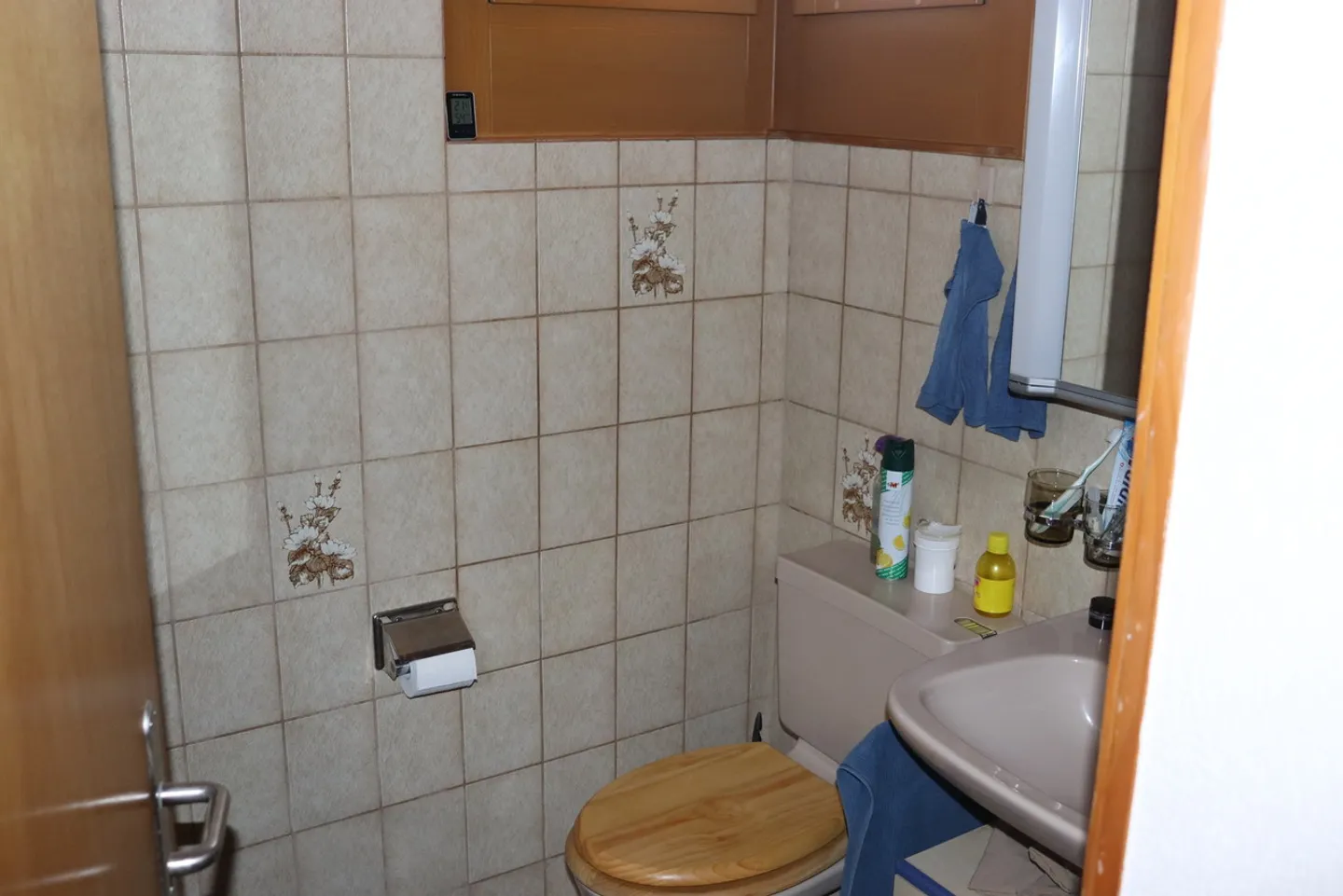 Incantevole casa di 4,5 stanze con vista lago e terrazza a Gunten! - Foto 7 di 13