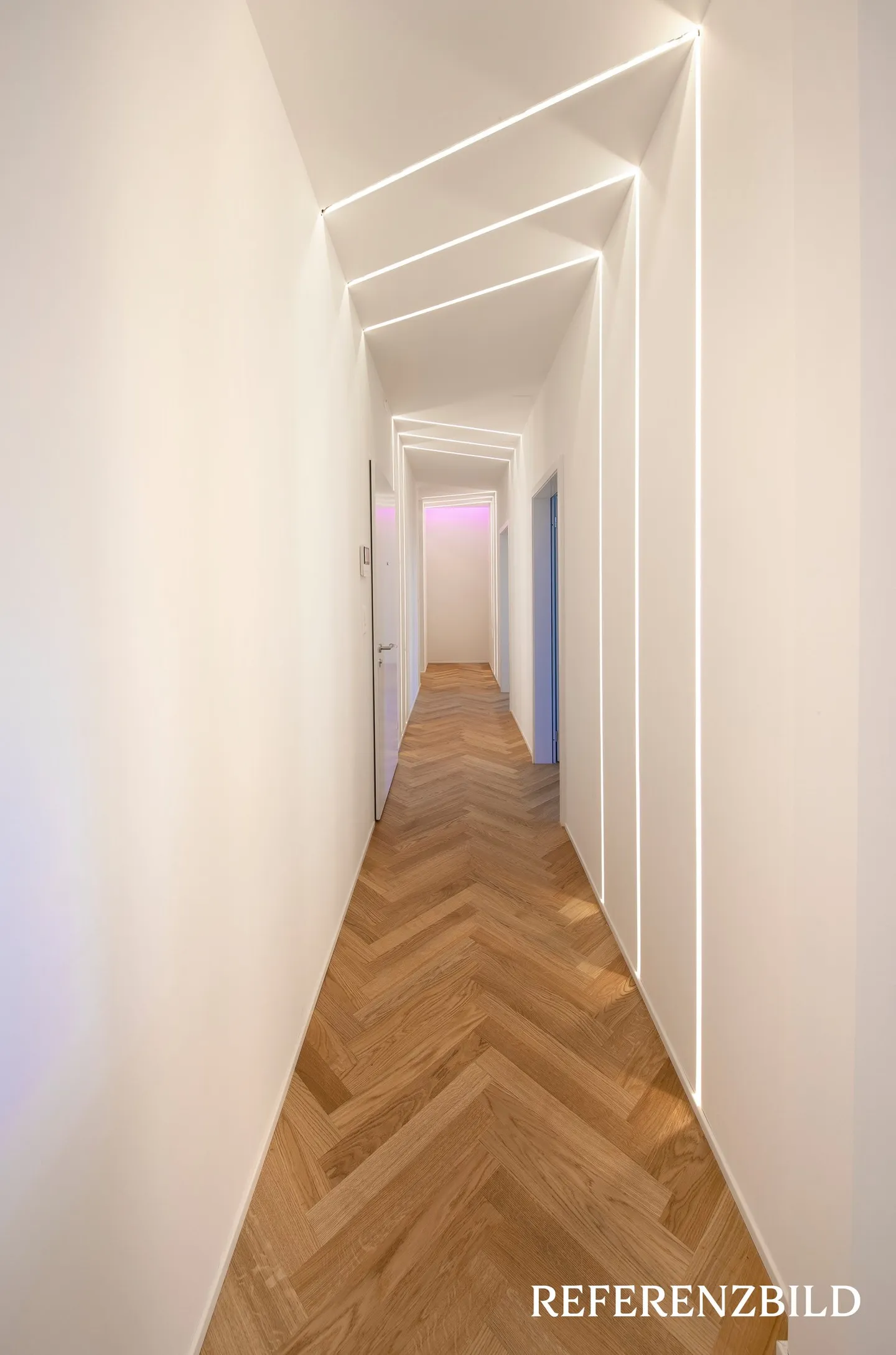 Casino Royale - Living by the Park (W7) - Photo 5 of 13