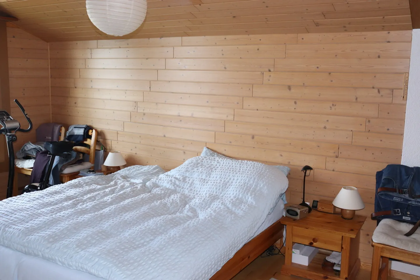 Incantevole casa di 4,5 stanze con vista lago e terrazza a Gunten! - Foto 9 di 13