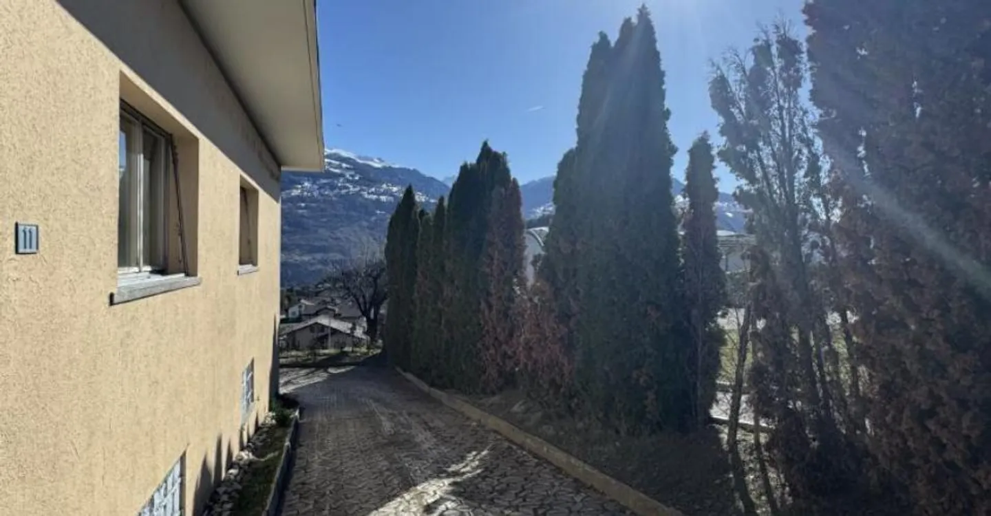 Villa Diolly - Photo 4 of 11