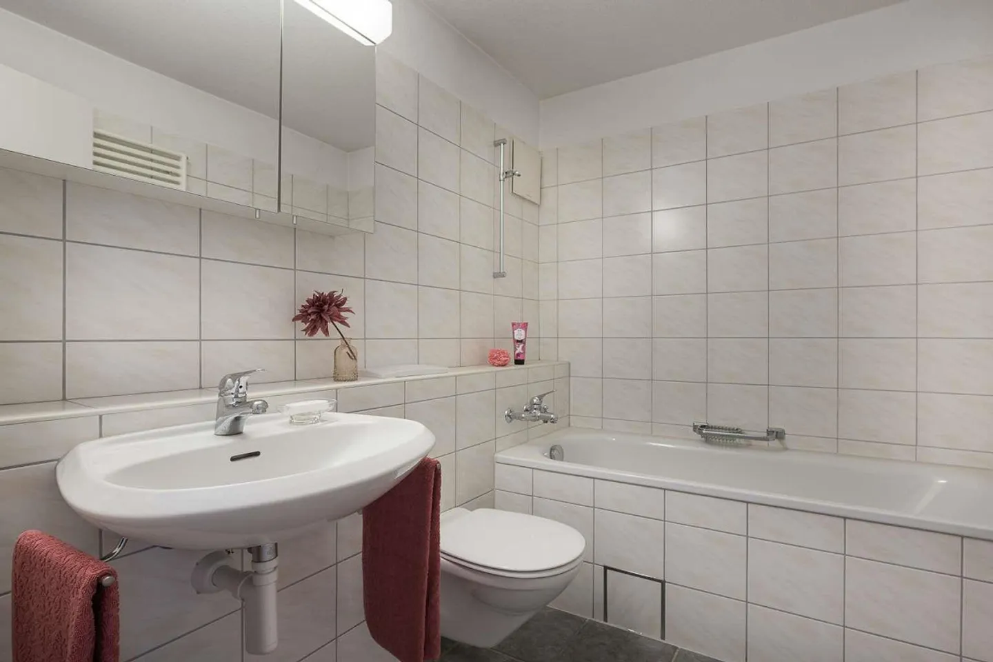 Mehrfamilienhaus mit Gewerbeanteil im Zentrum von Romanshorn - Photo 6 sur 10