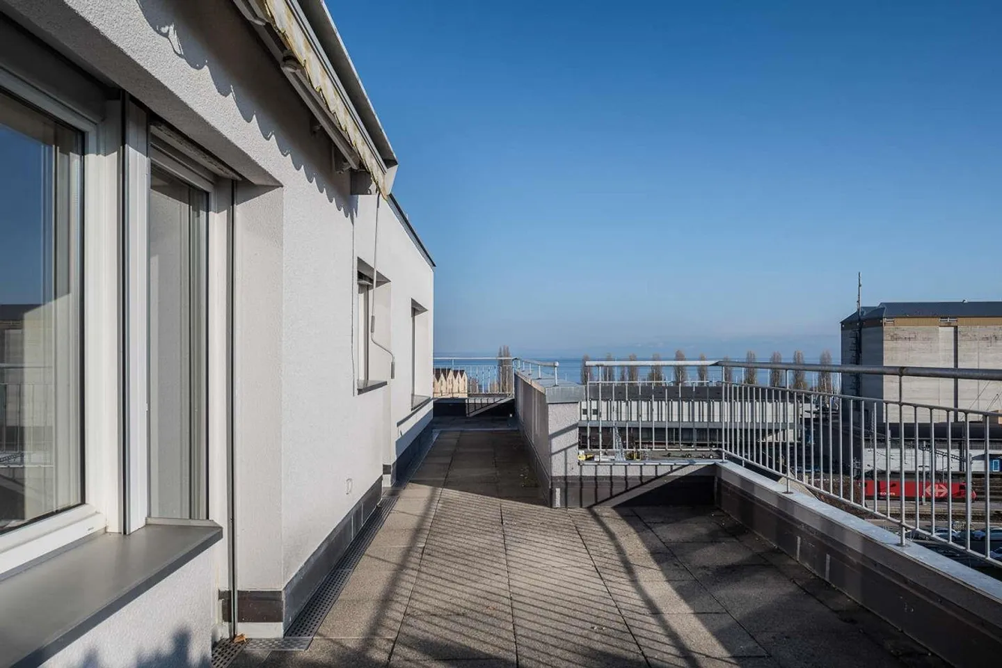 Mehrfamilienhaus mit Gewerbeanteil im Zentrum von Romanshorn - Photo 7 sur 10