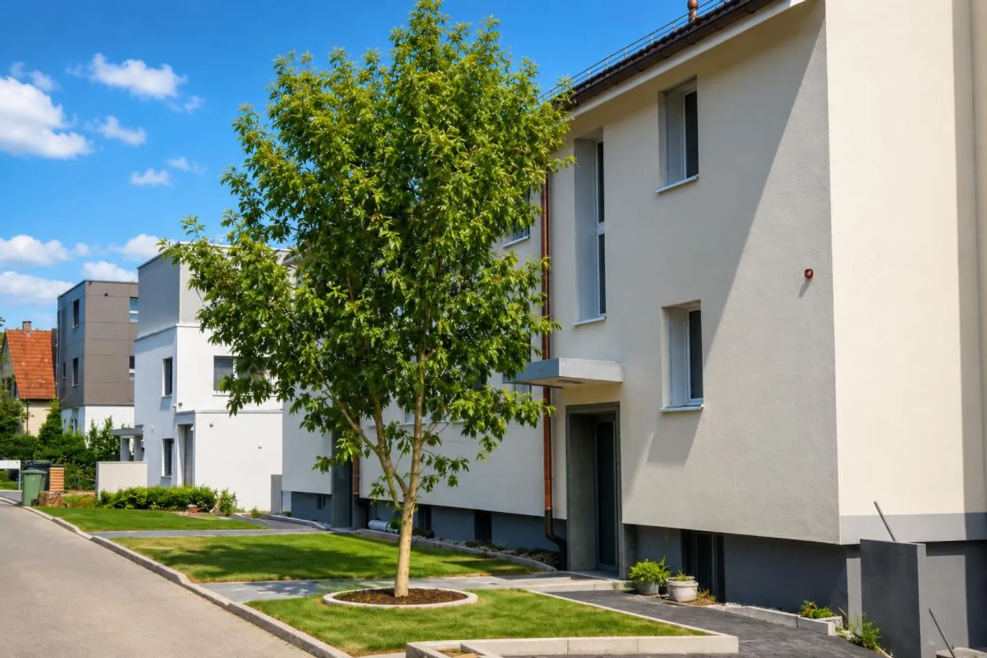Appartamento attico appena ristrutturato dopo un'ampia ristrutturazione della proprietà - Foto 1 di 12
