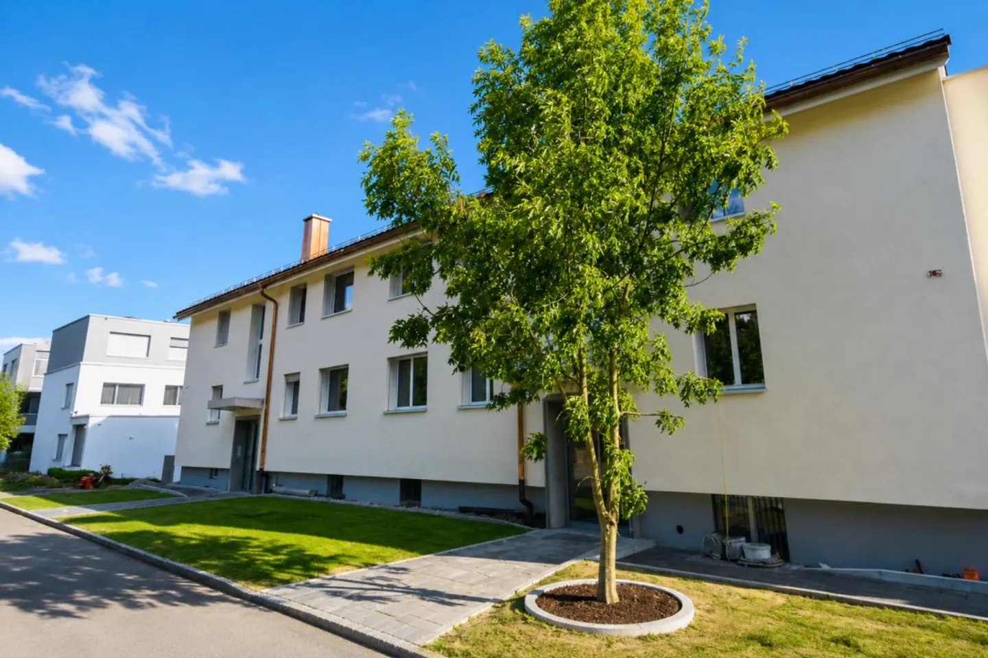 Appartamento attico appena ristrutturato dopo un'ampia ristrutturazione della proprietà - Foto 12 di 12