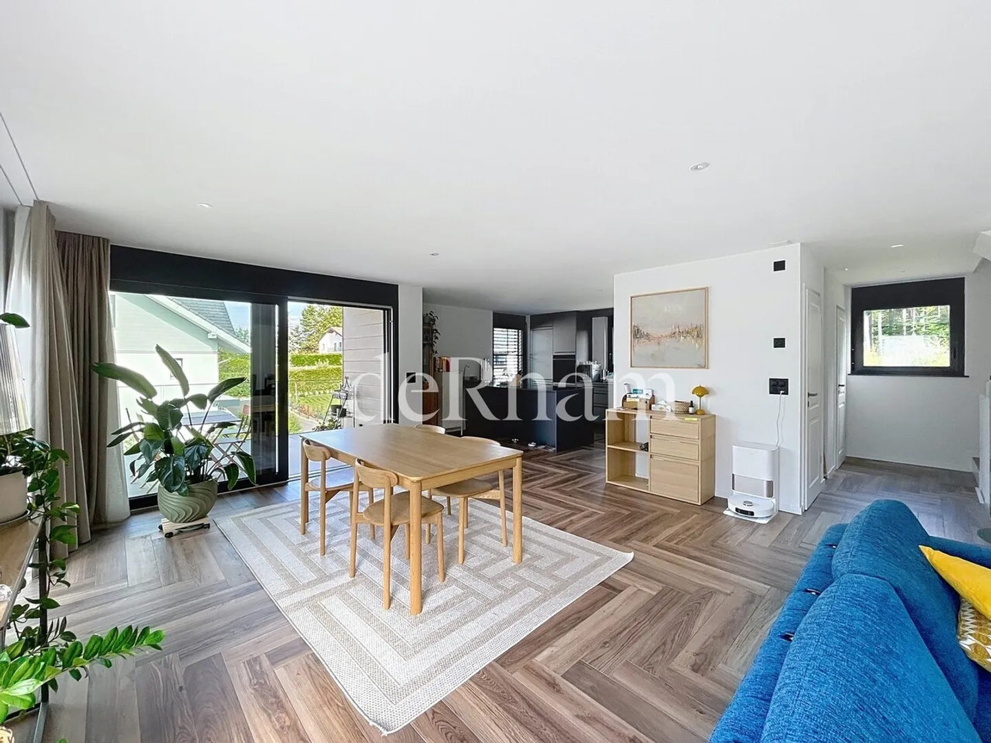 Exceptional triplex in a green setting in Mont-sur-Lausanne! - Photo 1 of 10