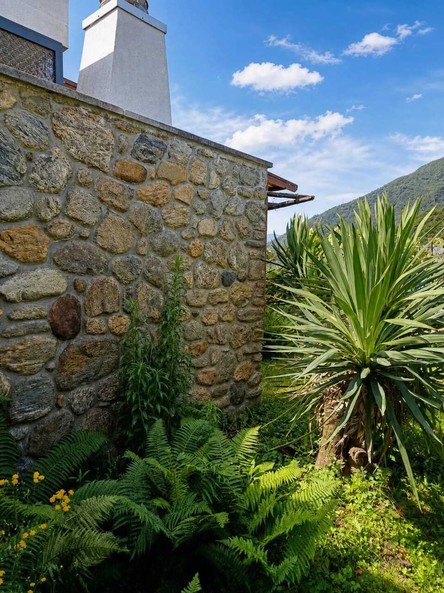 Villa Charmante con Grande Giardino - Foto 7 di 13