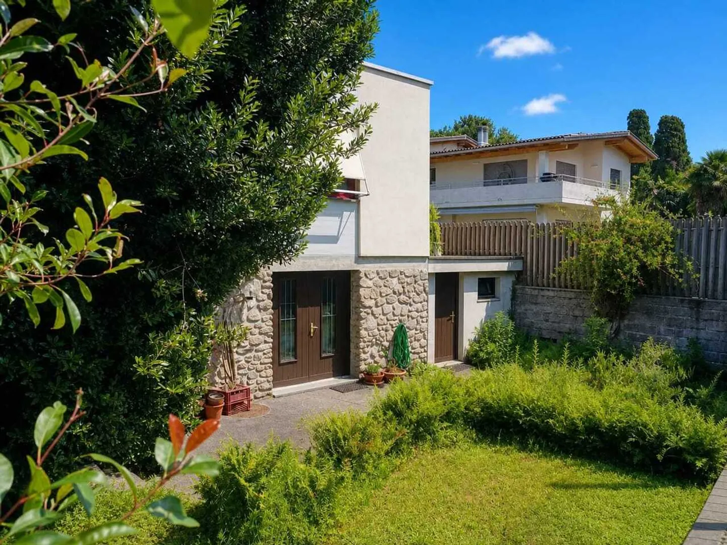 Villa Charmante con Grande Giardino - Foto 5 di 13