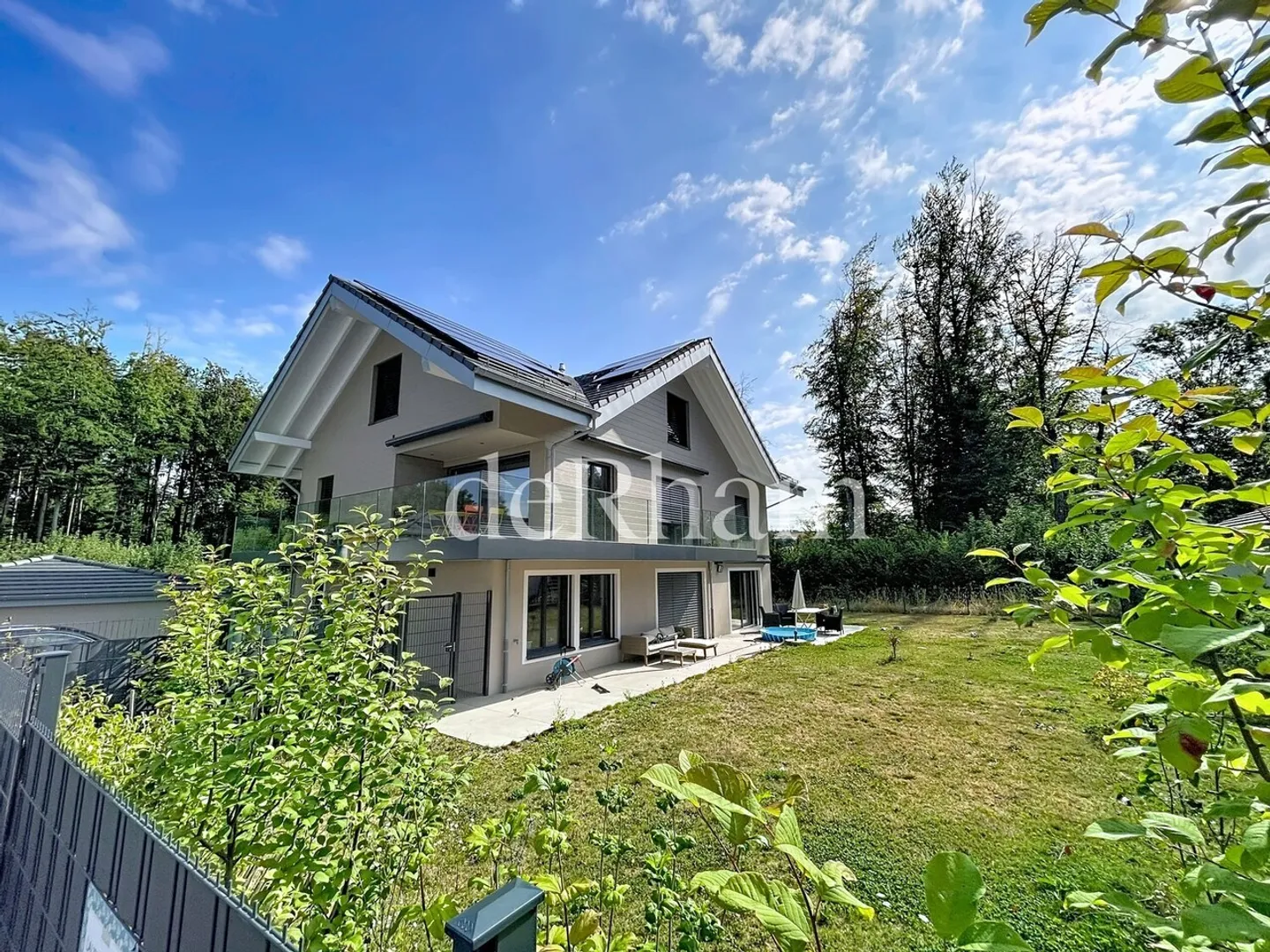 Exceptional triplex in a green setting in Mont-sur-Lausanne! - Photo 9 of 10