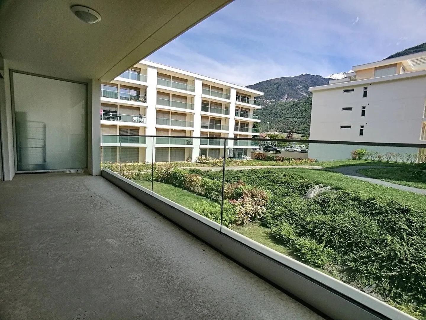 Modernes 3.5-Zimmer-Apartment - Foto 7 von 8