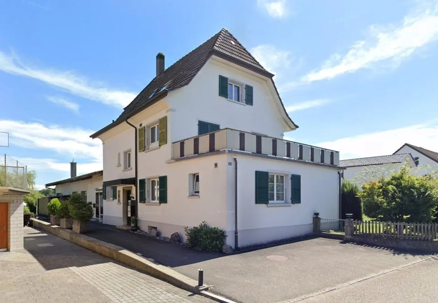 Vivre ensemble - vivre séparément : maison de deux familles à louer - Photo 1 sur 13