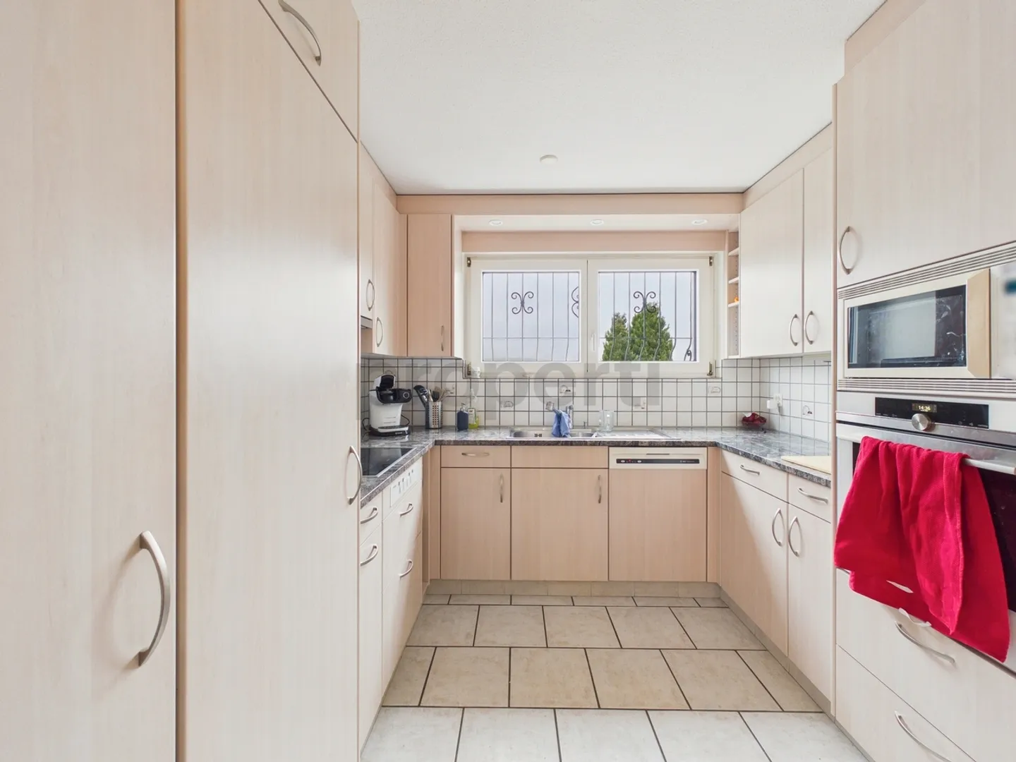 Casa unifamiliare tranquilla di 5,5 stanze con cantina pratica, Ehrendingen - Foto 6 di 13