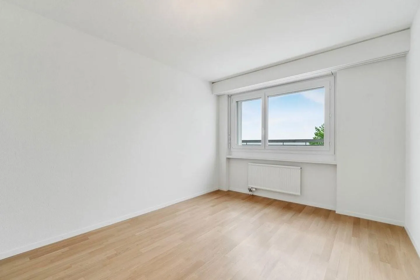 Genießen Sie die Aussicht auf den See von Ihrer Unterkunft - Foto 6 von 10