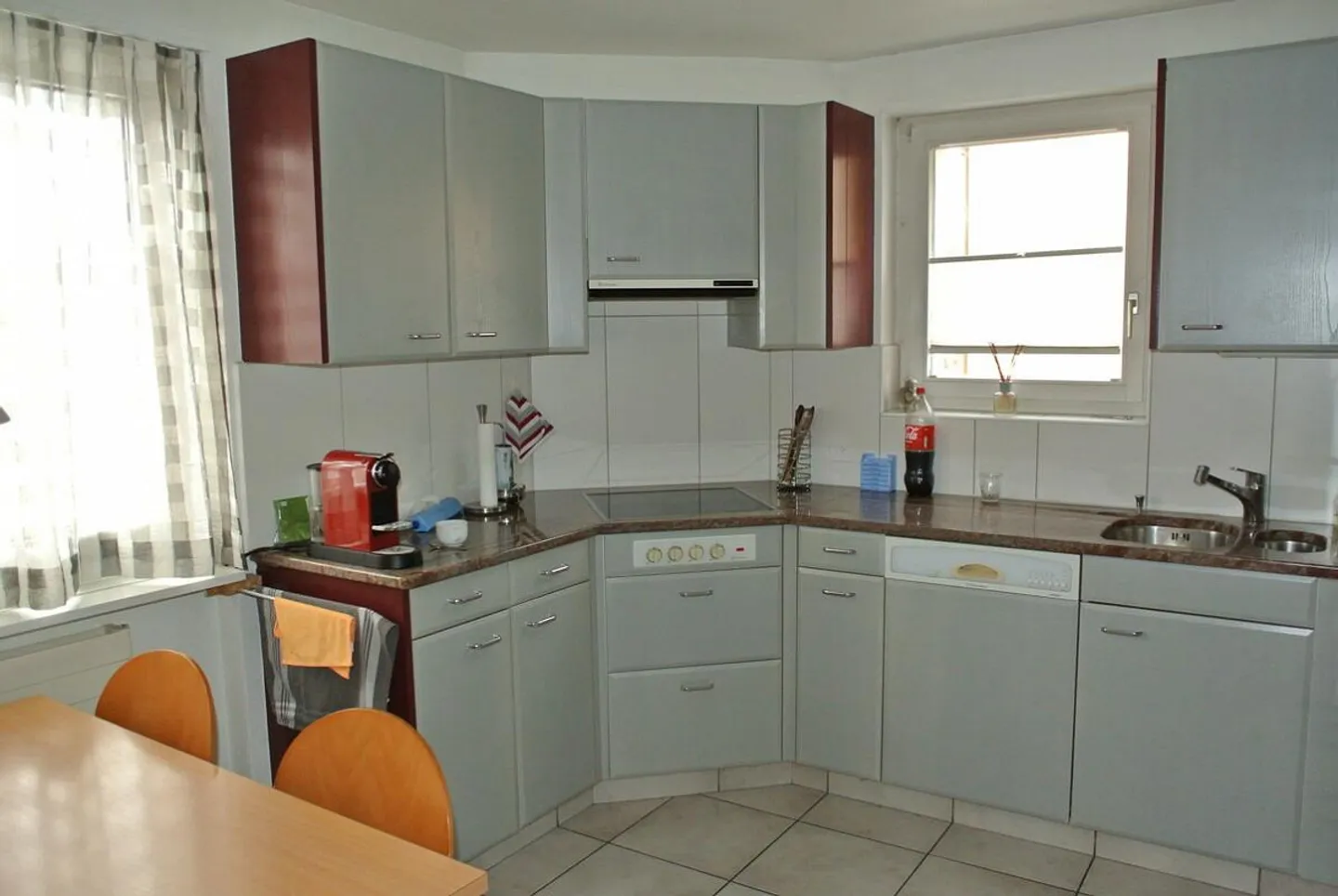 Vivre ensemble - vivre séparément : maison de deux familles à louer - Photo 3 sur 13