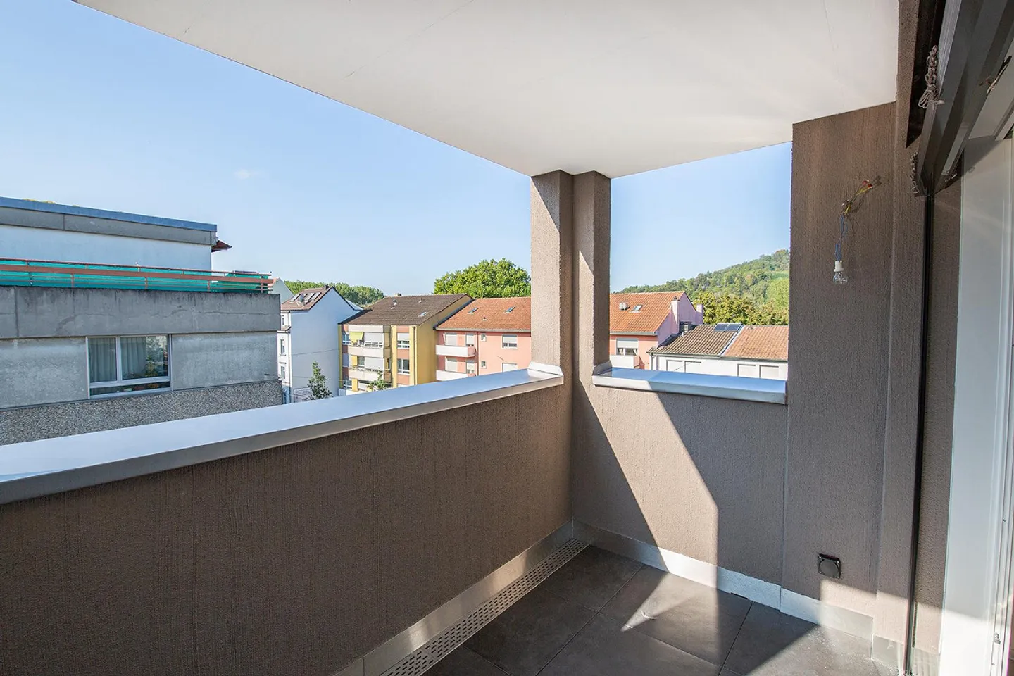 Appartement moderne près de Lange Erlen - Photo 6 sur 7